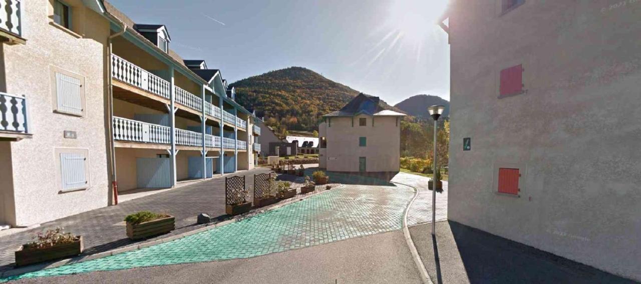 Residence Les Trois Vallees - Arreau Exterior photo